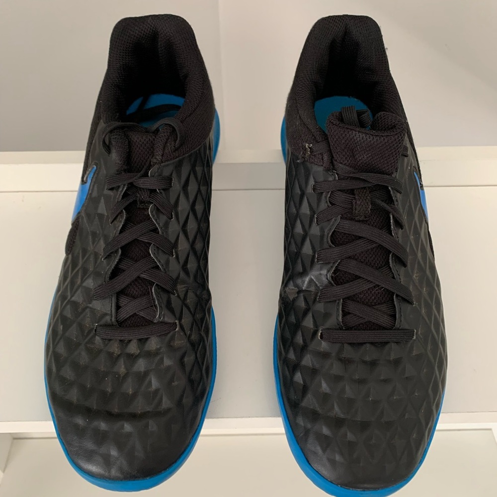 Nike Tiempo Legend 8 Club IC Soccer Shoes AT6110 090 Black & Blue S-8